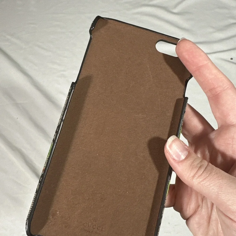 NWOB $640 Gucci [ iPhone 6 Plus/6S Plus ] Case GG Monogram‎ Beige Italy #U1560